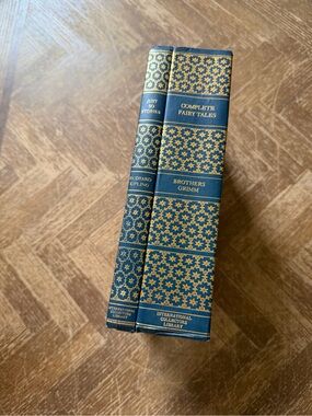 Vintage Classic Brothers Grimm Fairy Tales & Kipling Stories